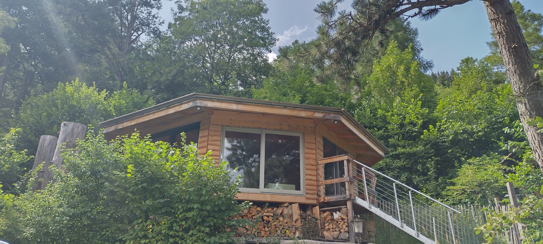 The finished yourte-inspired wooden yoga space in Fribourg, Switzerland